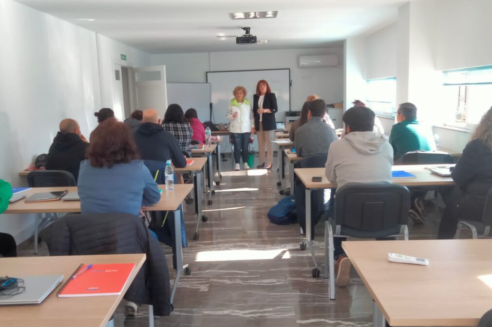 El Ayuntamiento de Guadix inicia un curso de formación en competencias digitales básicas